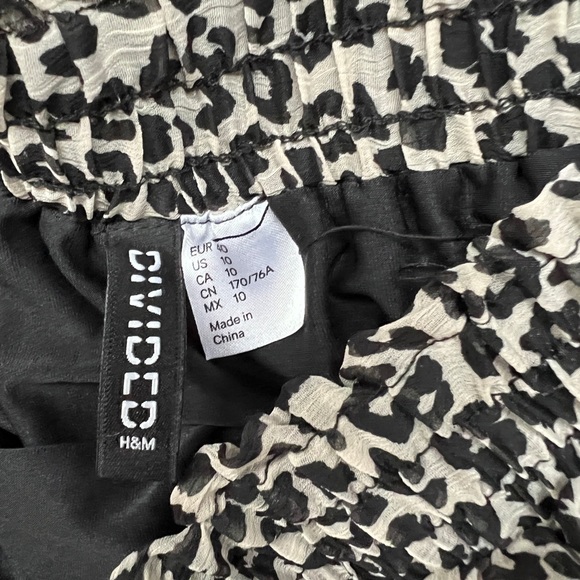 H&M Leopard Tiered Mini Skirt - Picture 5 of 5